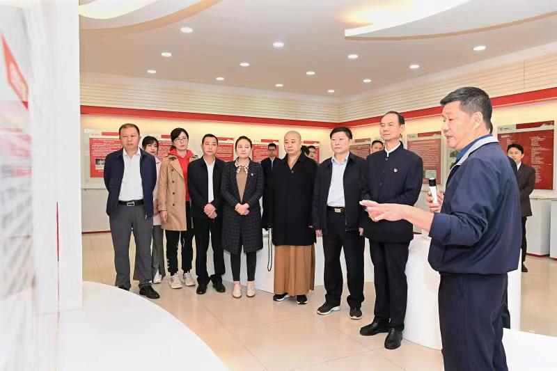 福建省人大常委會黨組書記、副主任雷春美和全國人大代表到順昌虹潤等地調研